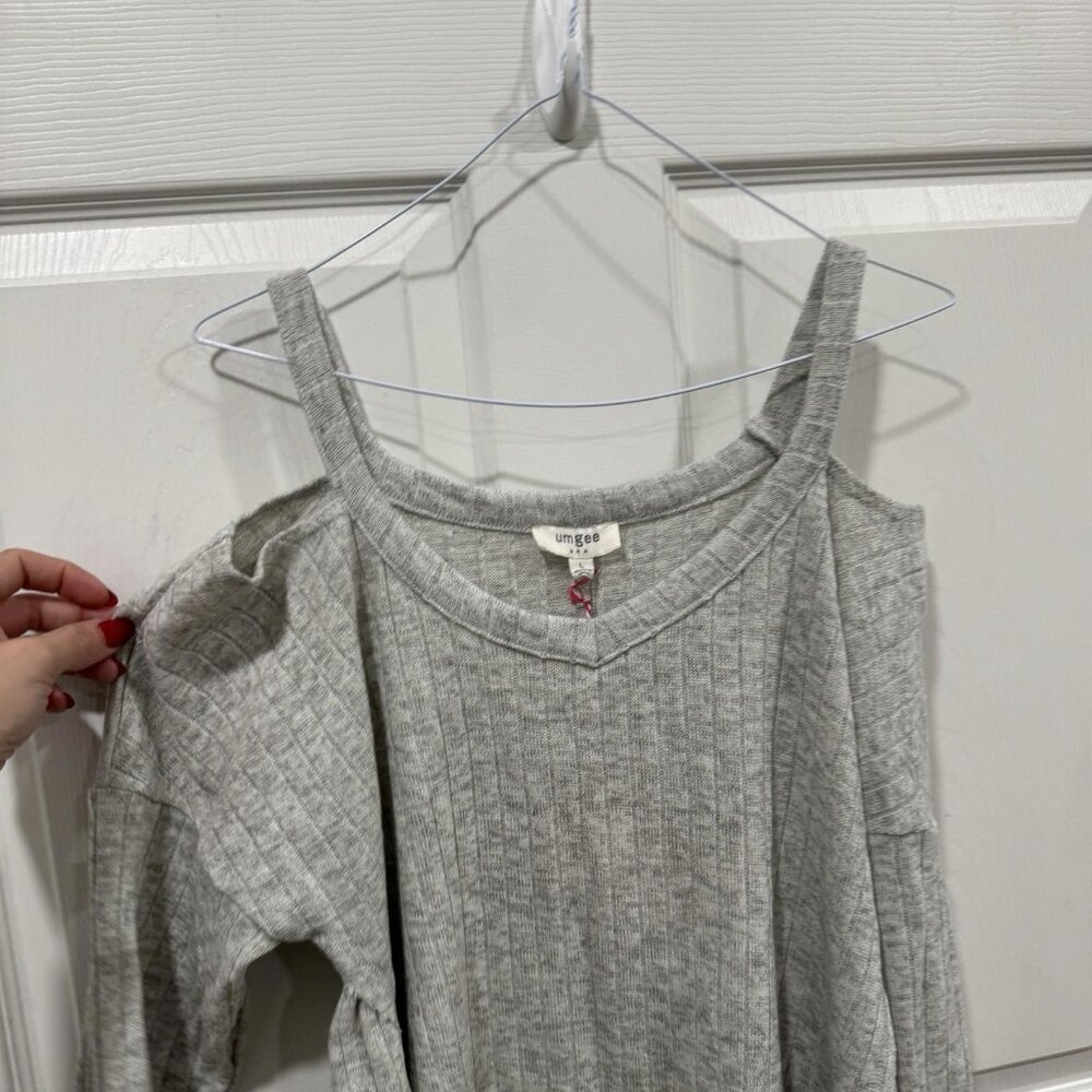Umgee Sweater Womens Cold Shoulder Ribbed Knit High Low Hem Relax Gray L - Picture 7 of 11